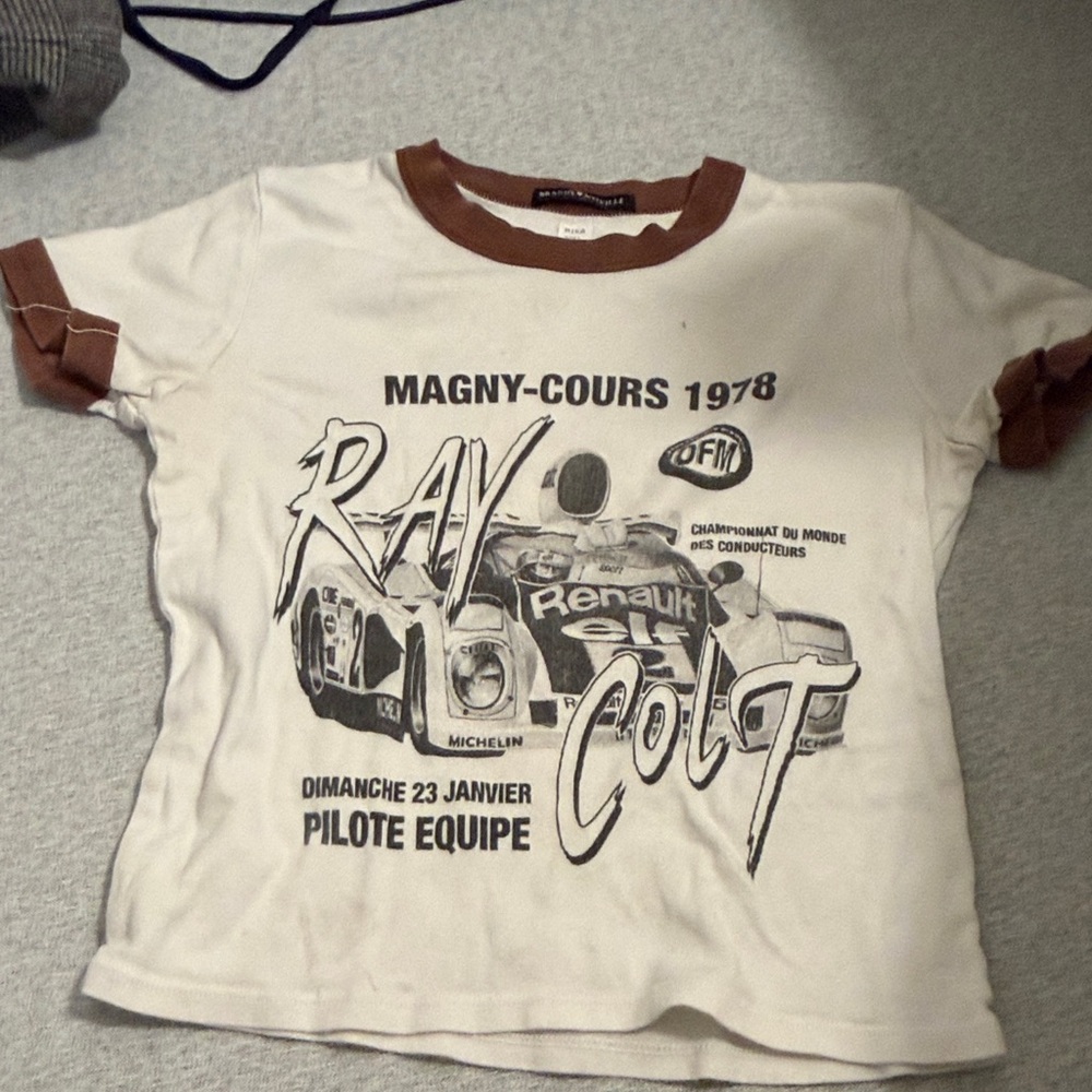 Brandy Melville White and Brown Graphic Tee